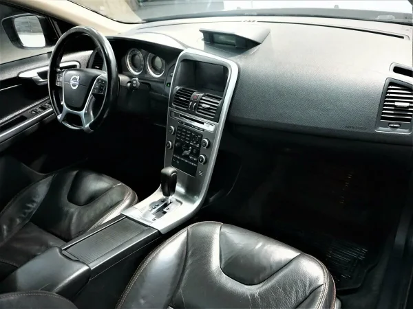Volvo XC60, I фото №7