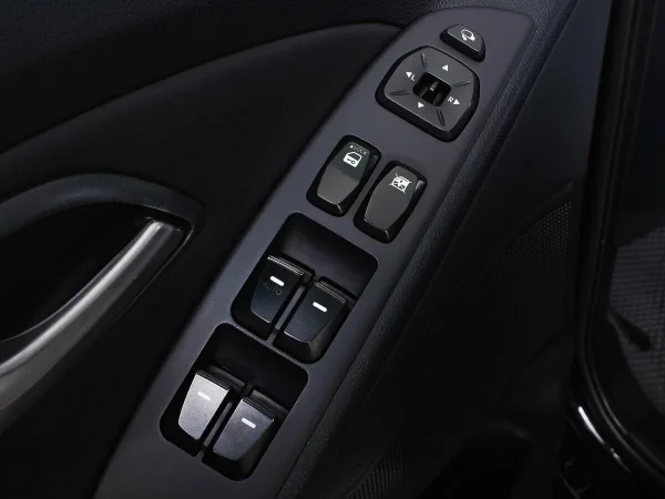 Hyundai ix35, I фото №10