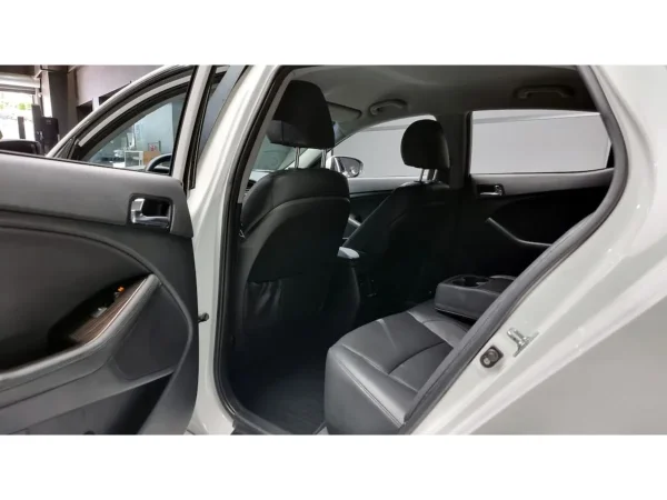 Kia Optima, III Рестайлинг фото №11