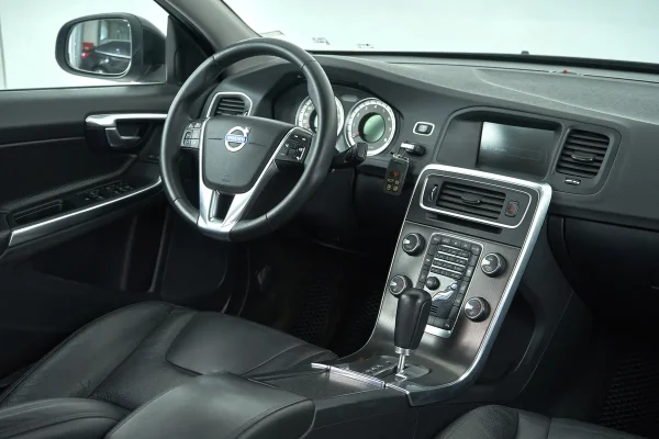 Volvo S60, II фото №11
