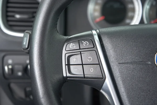 Volvo S60, II фото №17