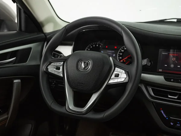 Changan CS35 Plus, I фото №11