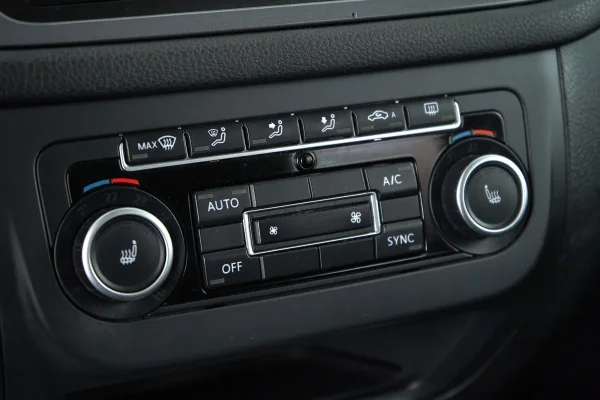 Volkswagen Tiguan, I Рестайлинг фото №16
