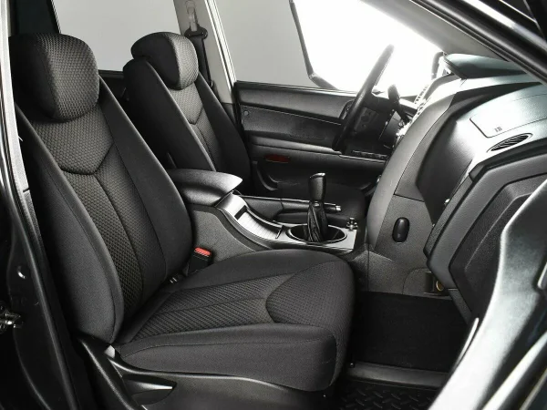SsangYong Kyron, I Рестайлинг фото №7