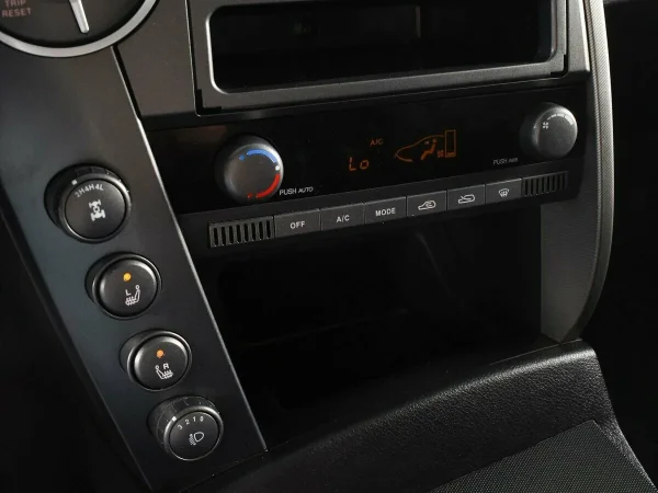 SsangYong Kyron, I Рестайлинг фото №8