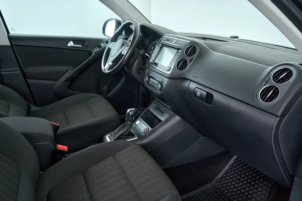 Volkswagen Tiguan, I Рестайлинг фото №12