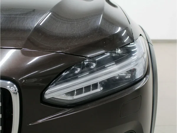 Volvo V90 Cross Country, I фото №12