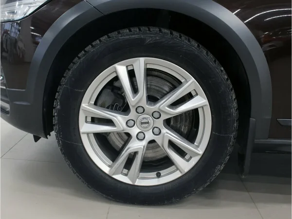 Volvo V90 Cross Country, I фото №13