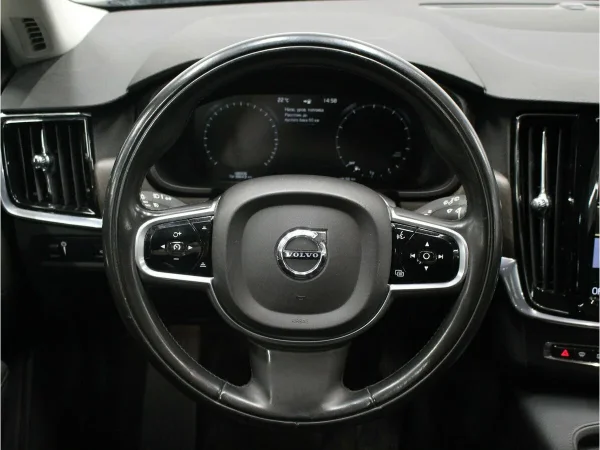 Volvo V90 Cross Country, I фото №18
