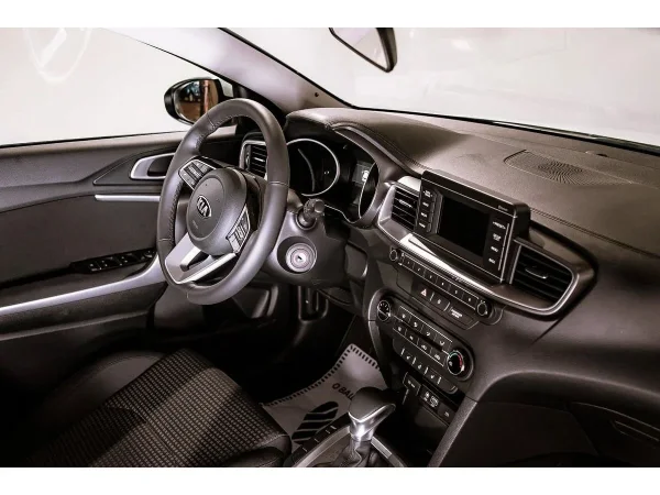 Kia Ceed, III фото №7