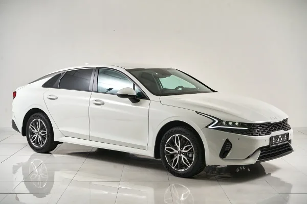 Kia K5, III фото №3