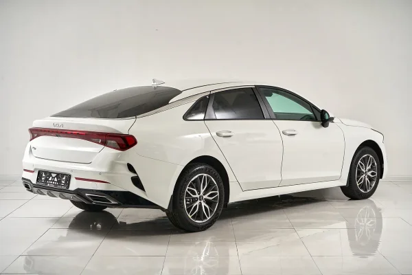 Kia K5, III фото №5