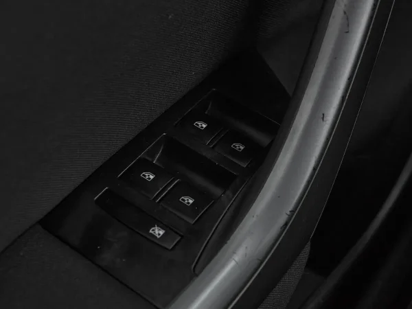 Opel Astra, J Рестайлинг фото №13