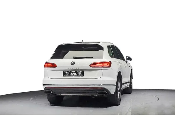 Volkswagen Touareg, III фото №4