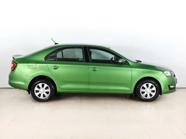 Skoda Rapid, I фото №3
