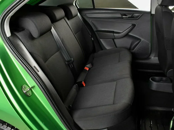 Skoda Rapid, I фото №9
