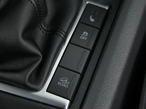Volkswagen Amarok, I фото №14