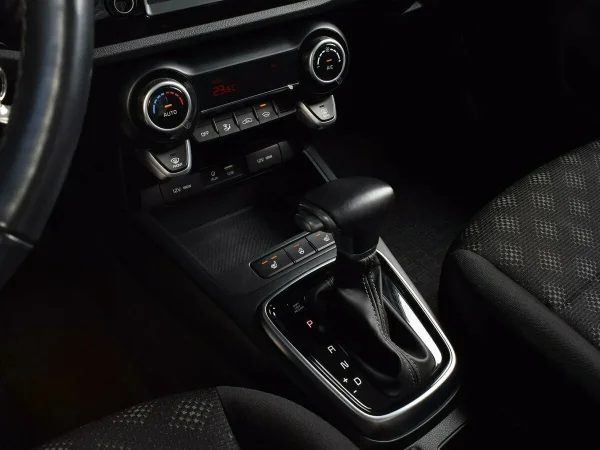 Kia Rio, IV фото №8