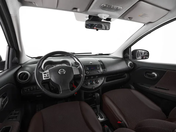 Nissan Note, I Рестайлинг фото №10