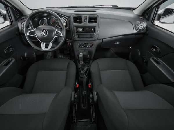 Renault Logan, II Рестайлинг фото №8
