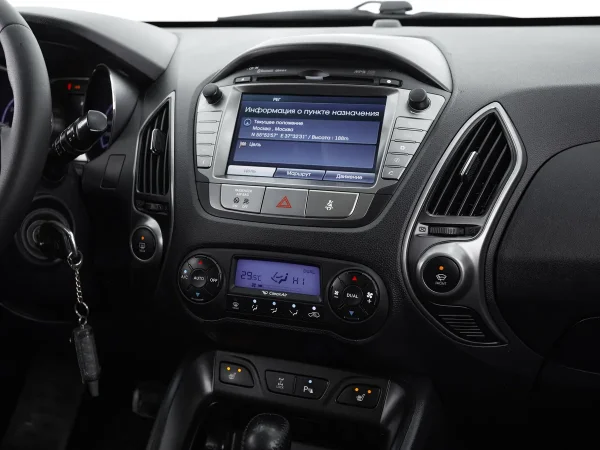 Hyundai ix35, I Рестайлинг фото №15
