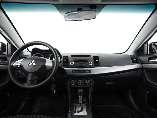 Mitsubishi Lancer, X фото №8