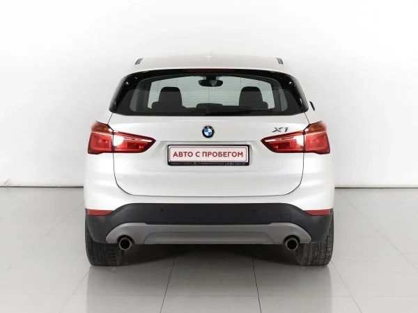 BMW X1, II (F48) фото №5