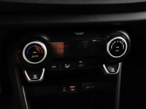 Kia Picanto, III фото №10