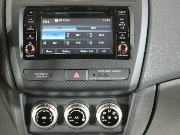Mitsubishi ASX, I Рестайлинг 3 фото №11