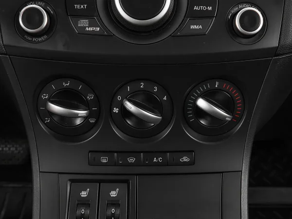 Mazda 3, II (BL) Рестайлинг фото №17