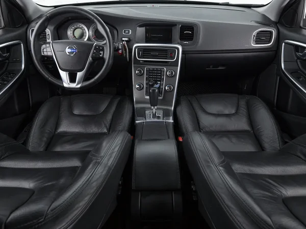 Volvo S60, II фото №8