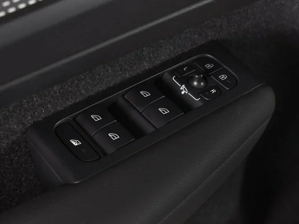 Volvo XC40, I фото №10