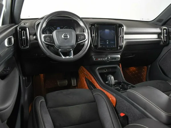 Volvo XC40, I фото №6