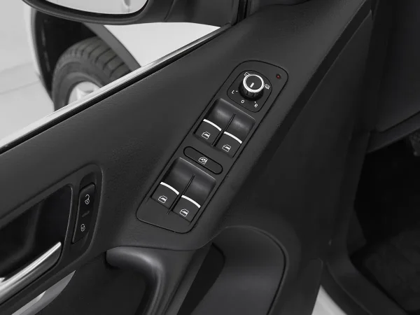 Volkswagen Tiguan, I Рестайлинг фото №13