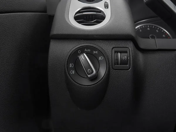 Volkswagen Tiguan, I Рестайлинг фото №14