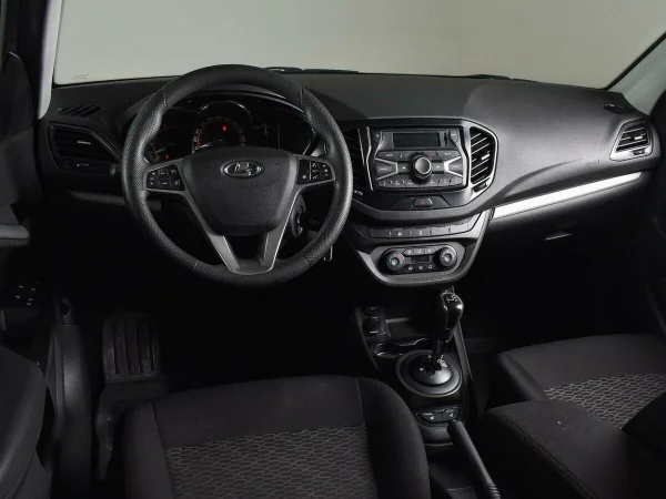 Lada (ВАЗ) Vesta, I фото №6