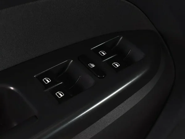 Volkswagen Touran, I Рестайлинг 2 фото №11