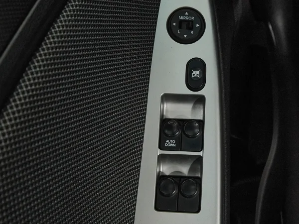 Hyundai Solaris, I фото №11