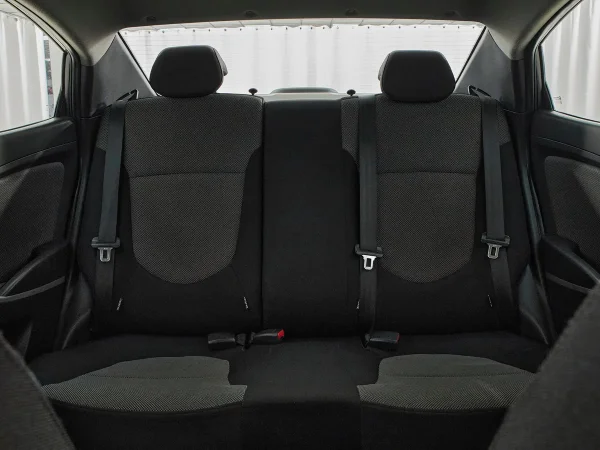 Hyundai Solaris, I фото №15