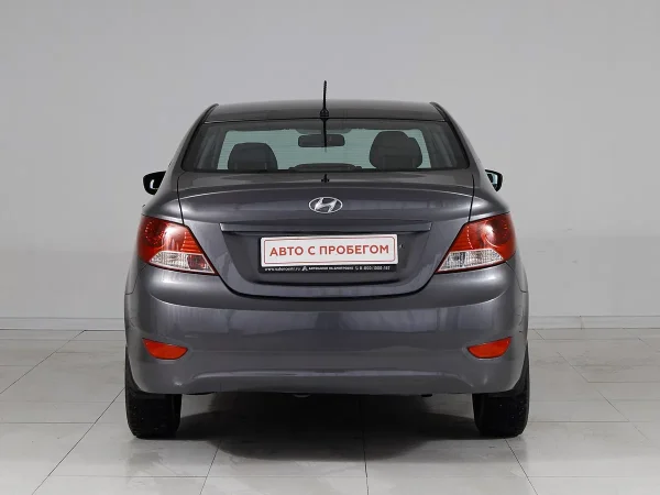 Hyundai Solaris, I фото №5