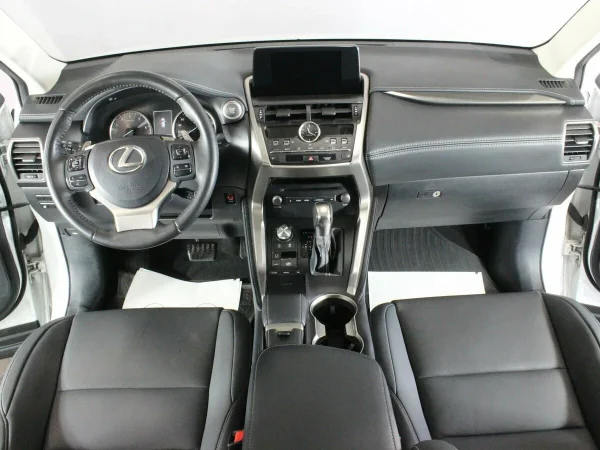 Lexus NX, I Рестайлинг фото №4