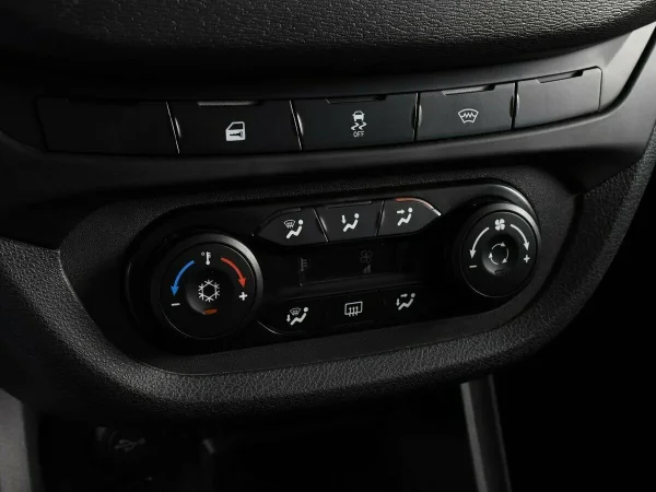 Lada (ВАЗ) Vesta, I фото №8