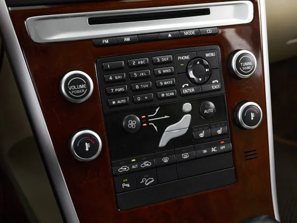 Volvo XC60, I фото №14
