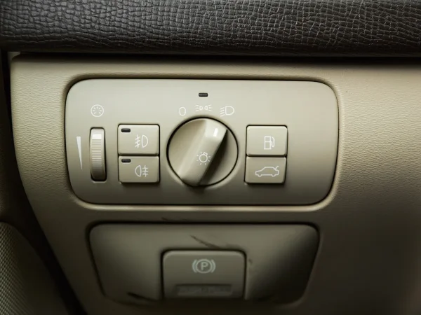 Volvo XC60, I фото №16
