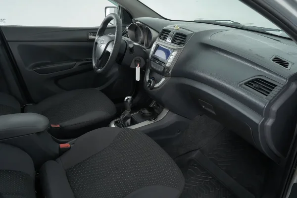 Haima M3 фото №10