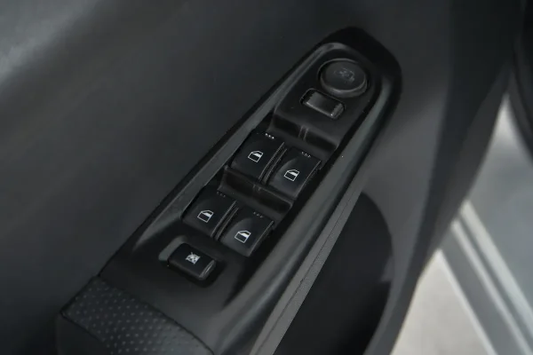Haima M3 фото №12