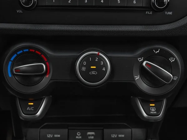 Kia Rio, IV фото №16