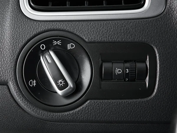 Volkswagen Polo, V Рестайлинг фото №10