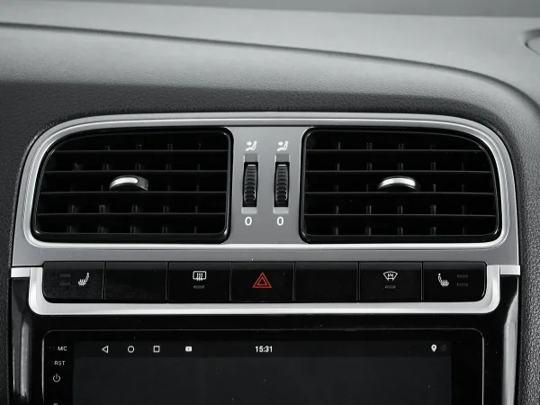 Volkswagen Polo, V Рестайлинг фото №13
