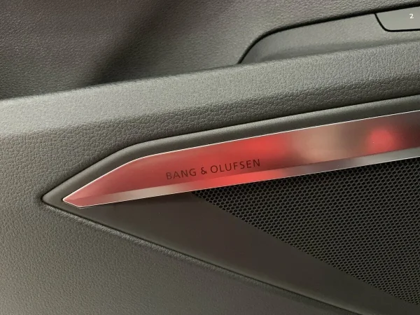 Audi e-tron, I фото №9